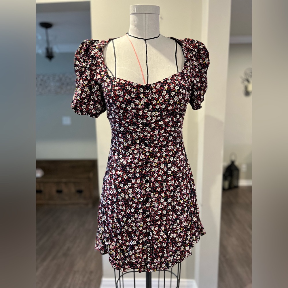 Zara button down puff sleeve dress
